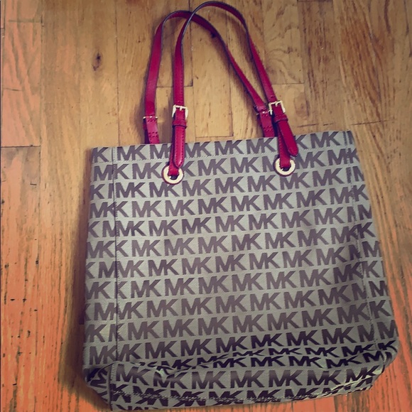 Michael Kors Handbags - Michael Kors MK Signature Logo Tote